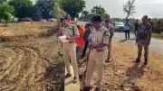 Gujarat Sand Mafia Tracks Police Vehicles in Bold Move