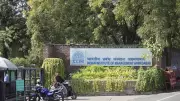 IIM Ahmedabad Summer Placements: Mahindra & Amazon Lead Hiring Spree with Top Packages