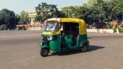 Kolkata Auto Driver Assaults Customs Officer in Shocking Road Rage Incident - One Arrested
