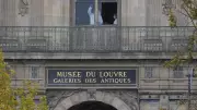 Louvre Museum Security Breach: Watch How Thieves Pulled Off Daring Heist in Broad Daylight