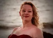 Minnesota Woman Killed in ICE Shooting: 'We Had Whistles, They Had Guns'