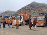 Pakistan's Traders Warn of 'Economic Collapse' in 2025 as Businesses Struggle