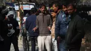 Pollution Curbs Leave Delhi Labourers Jobless; Rs 10,000 Relief Fails to Reach Unregistered Workers