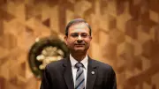 RBI Governor: No Target Band for Rupee, Letting It Find Its Level