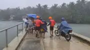 Super Typhoon Fengweng Kills 7 in Philippines, Forces Mass Evacuations