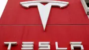 Tesla to Integrate EV Controls into iPhone Wallet App, China First