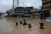 Thailand Airlifts Critical Patients as Southern Floods Kill 33