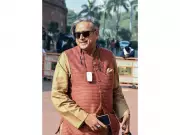 Vaibhav Suryavanshi's Record 185 Sparks Praise from Sachin Tendulkar & Shashi Tharoor