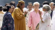 Veteran Actor Satish Shah Cremated: Naseeruddin Shah, Ratna Pathak Pay Final Respects