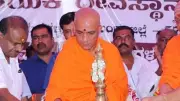 Vokkaliga Seer Backs Shivakumar for Karnataka CM Post