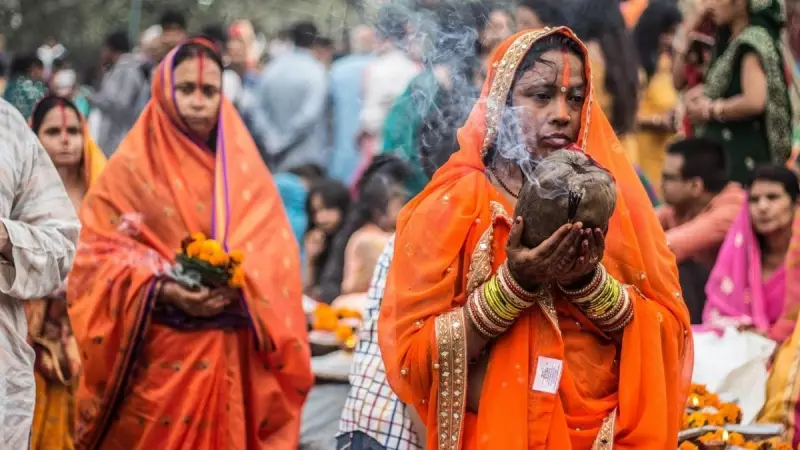 Accidentally Broke Your Chhath Puja Fast? Here's What To Do Next | Spiritual Guide 2025