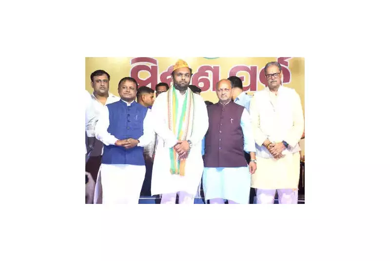 BJD MLA Goutam Buddha Das Sparks Fury with Indecent Remarks Against BJP Leader Jay Dholakia | Political Storm Erupts