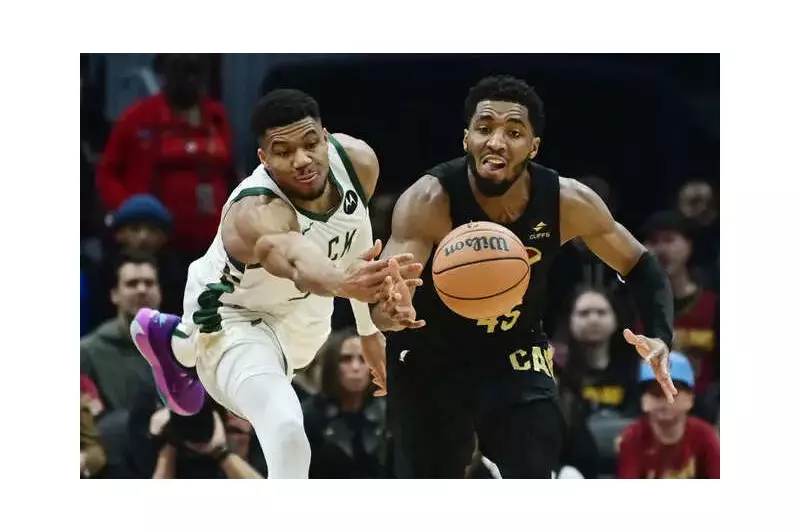 Bucks vs Cavaliers Injury Report: Giannis OUT for Season Opener! Who's Playing Tonight?