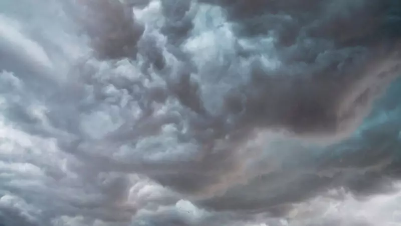 California Heat Wave Alert: Santa Ana Winds to Scorch Ventura County with Above-Normal Temperatures