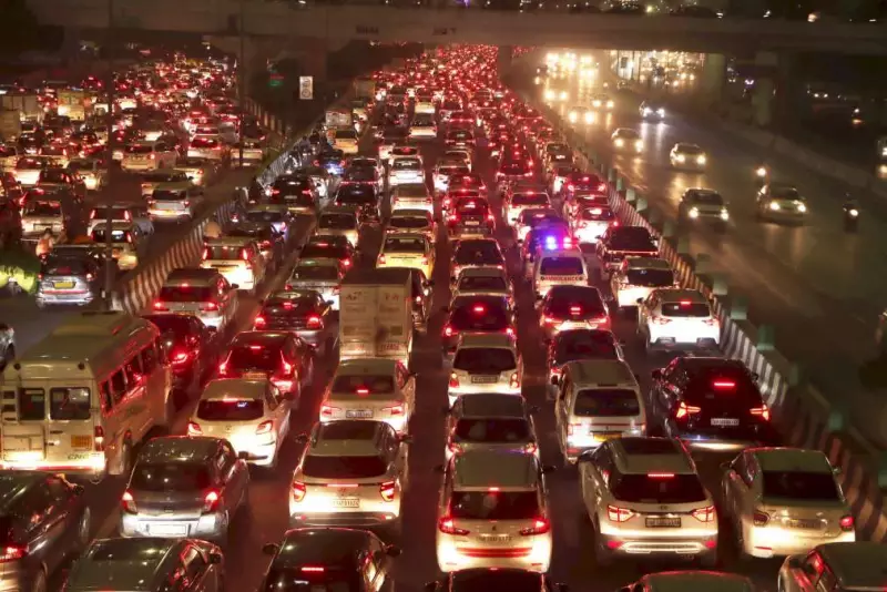 Delhi Diwali Traffic Alert: Major Diversions in Chandni Chowk, Daryaganj, Old Delhi & Ghaziabad - Plan Your Route Now!