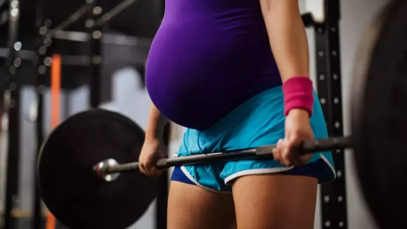 Delhi Police Constable's 145kg Pregnancy Lift Goes Viral: Is Heavy Weightlifting Safe For Expectant Mothers?
