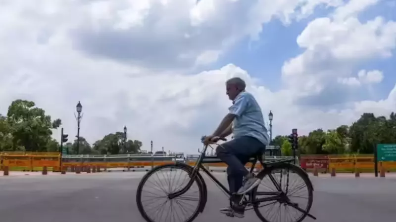 Delhi Weather Update: Sunshine Returns But Air Quality Remains a Major Concern