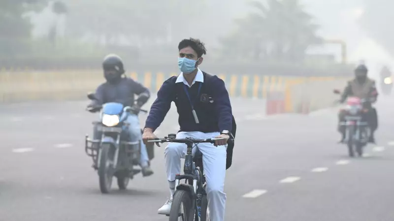 Delhi's Air Quality Shows Improvement, But Anand Vihar Still Chokes Under Severe Pollution