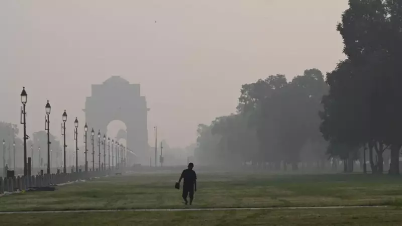 Delhi's Air Turns Hazardous Post-Diwali: AQI Plunges to 'Severe' Category
