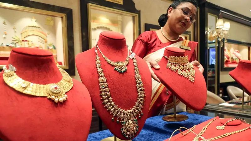 Dhanteras Delivers Record ₹85,000 Crore Jewellery Sales: Diwali Set to Cross ₹1 Lakh Crore Milestone