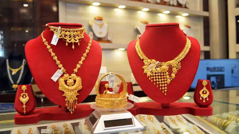 Diwali 2025: Gold Soars Past ₹1.30 Lakh/10g, Silver Nears ₹1.60 Lakh/kg - Festive Rally Continues