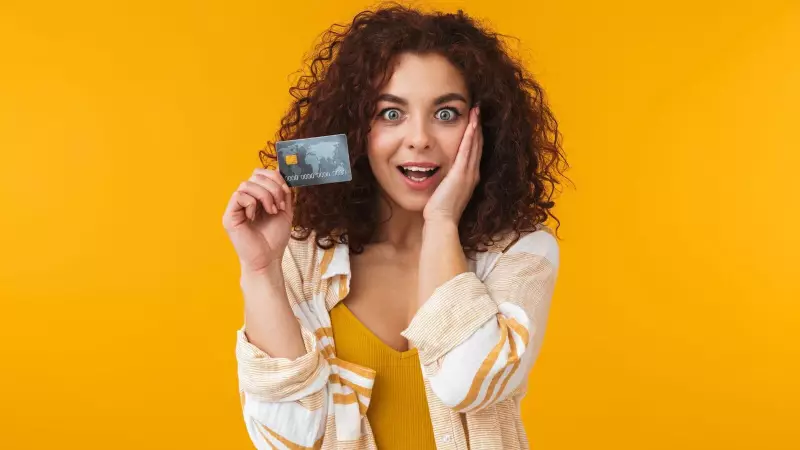 Festive Spending Frenzy: Over 42% Indians Splurge ₹50K+ Via Credit Cards This Season