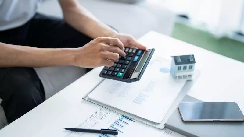 Gen Z Exodus: Why India's Youth Are Ditching Banking Careers For Freedom & Flexibility