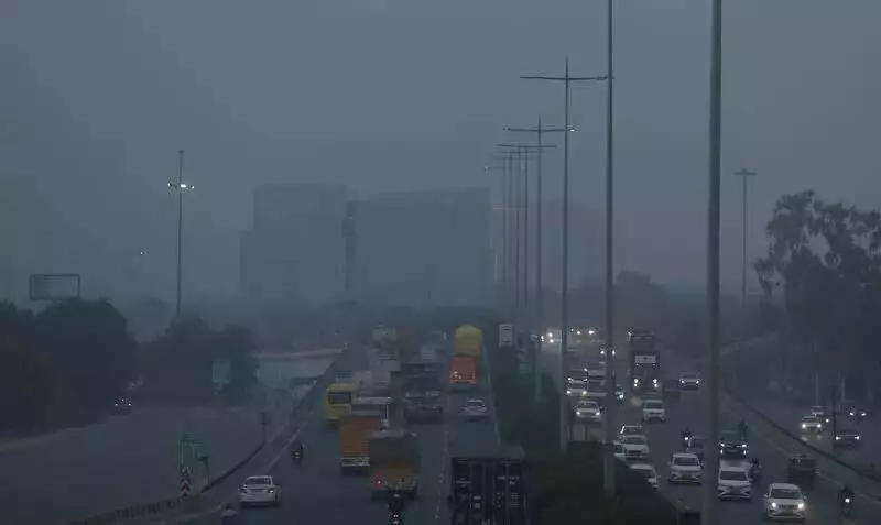 Gurgaon Chokes: Dust & Traffic Create 4-Day Air Quality Crisis