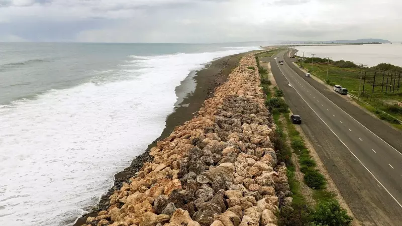 Hurricane Melissa Intensifies: Jamaica PM Issues Urgent Warning - 'Take This Weather Threat Seriously'