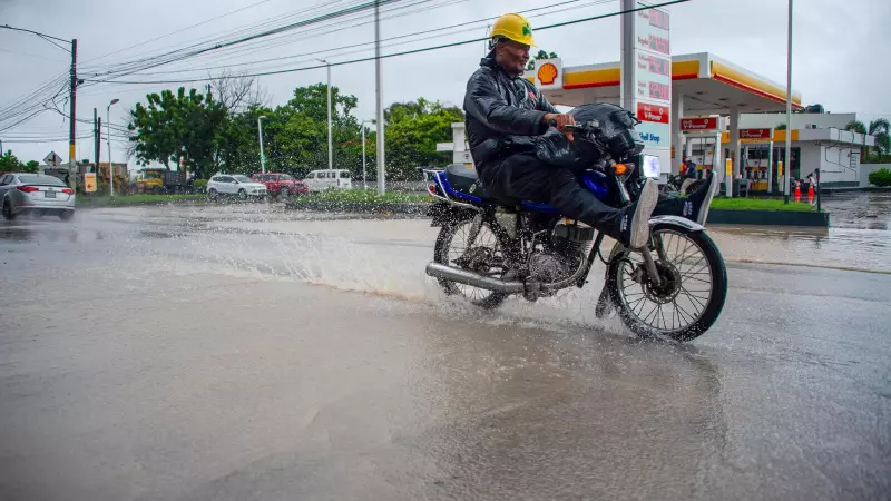 Hurricane Melissa Ravages Jamaica: 7 Dead, Catastrophic Flooding and Winds Wreak Havoc