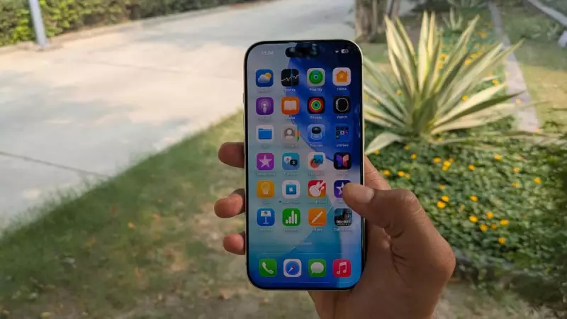 iOS Update Finally Delivers Display Customization iPhone Users Have Been Demanding