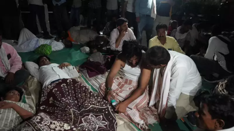 Maharashtra Farmer Protest Escalates: 20km Highway Jam as Bachchu Kadu Defies Mumbai Talks, Rail Blockade Looms