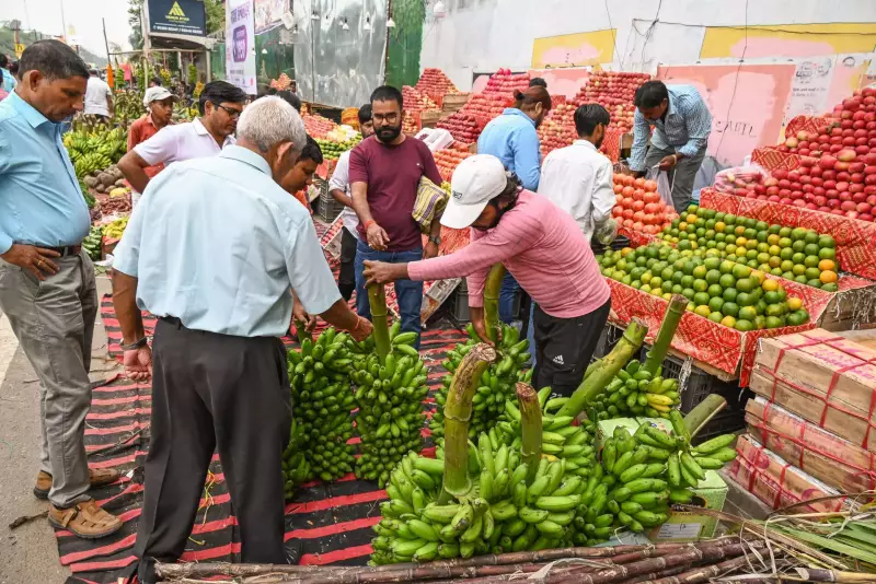 Monsoon Mayhem: Chhath Puja Fruit Prices Skyrocket in Patna Due to Flood Havoc
