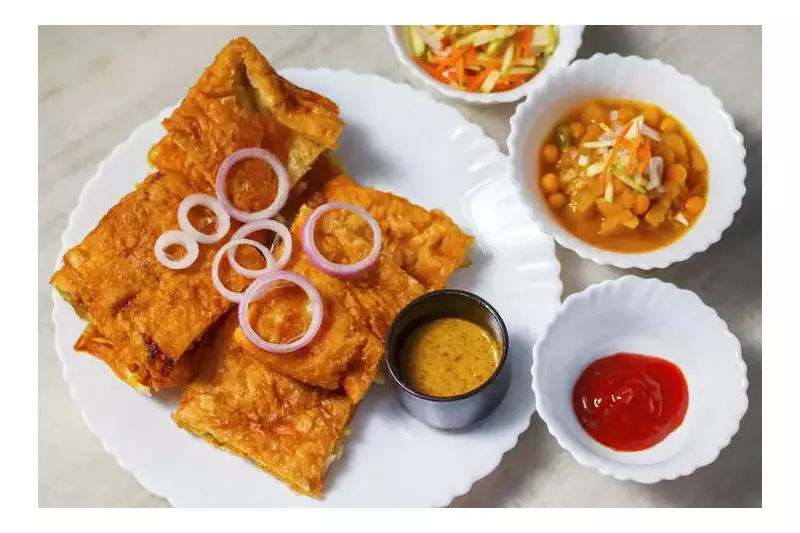 Mughlai Paratha: The 500-Year-Old Mughal Street Food India Still Craves!