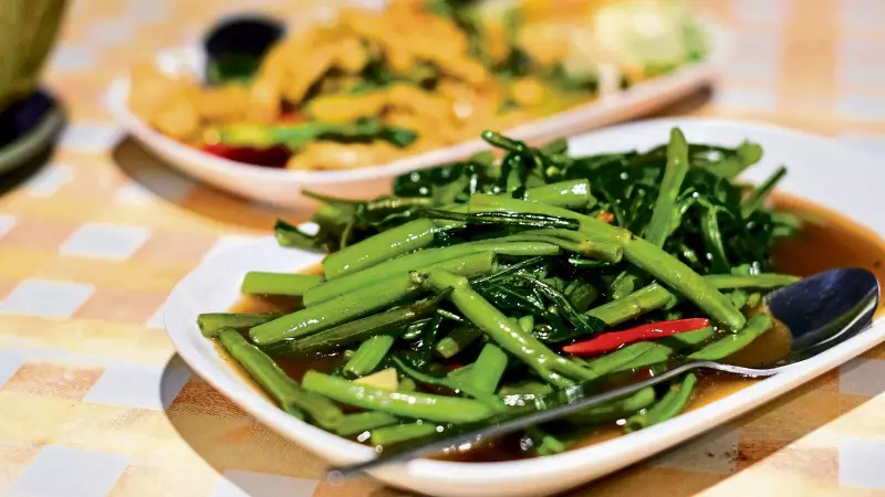 Phuket Vegetarian Guide: How to Enjoy Authentic Thai Food Without Meat