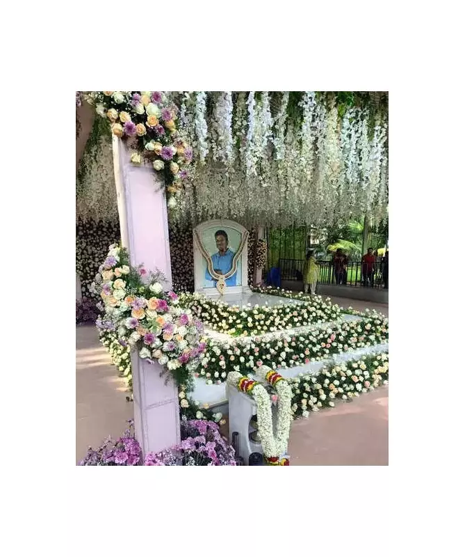 Puneeth Rajkumar's 4th Death Anniversary: Karnataka Mourns as Thousands Pay Heartfelt Tributes to 'Appu'