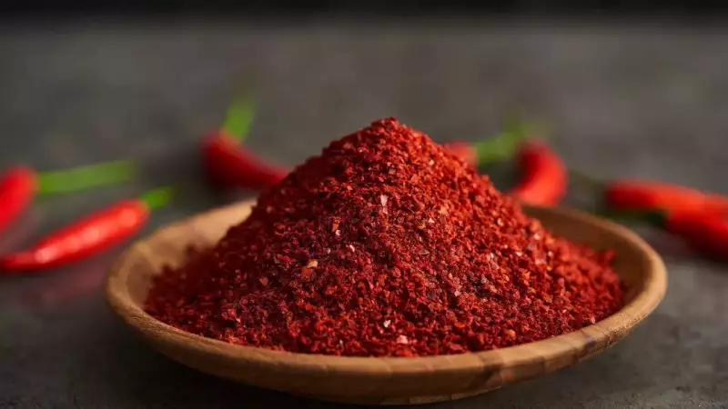 Red Chilli Powder Side Effects: From Heartburn to Cancer Risks - What You Need to Know