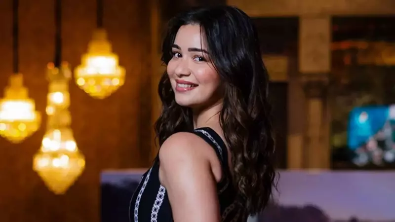 Sachin Tendulkar's Daughter Sara's Instagram Income Will Leave You Stunned!