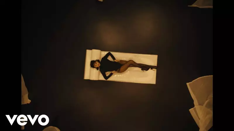 Selena Gomez Drops Electrifying New Music Video 'In The Dark' - Watch Now!