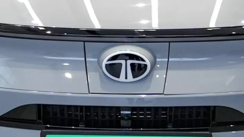 Tata Motors Shakes Up Market: TMPV Stock Split & Name Change to Tata Motors Commercial Vehicles