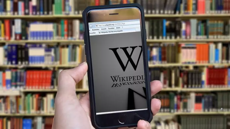Wikipedia Traffic Plummets 8% as AI Chatbots & Social Media Reshape Digital Habits