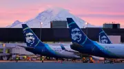 Alaska Airlines Faces Major IT Outage: All US Flights Grounded Indefinitely | India TV News