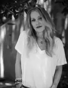 Christina Applegate Pens Powerful Memoir to Combat Loneliness: 'You Are Not Alone'