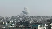 Gaza Ceasefire Under Strain as Violence Escalates for Second Consecutive Day