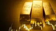 Gold Prices in Free Fall: Yellow Metal Plunges 10% From Peak - What Should Investors Do Now?