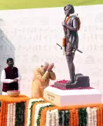 PM Modi Pays Heartfelt Tribute to Tribal Icon Birsa Munda Ahead of Janajatiya Gaurav Diwas
