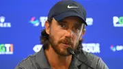 Tommy Fleetwood Charges to DP World Tour Championship Lead in India | McIlroy Fights Back