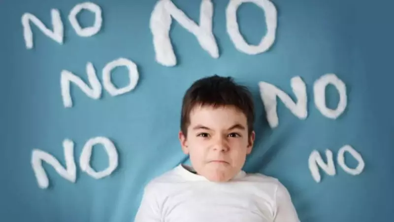 10 Expert Phrases to Calm an Angry Child Effectively