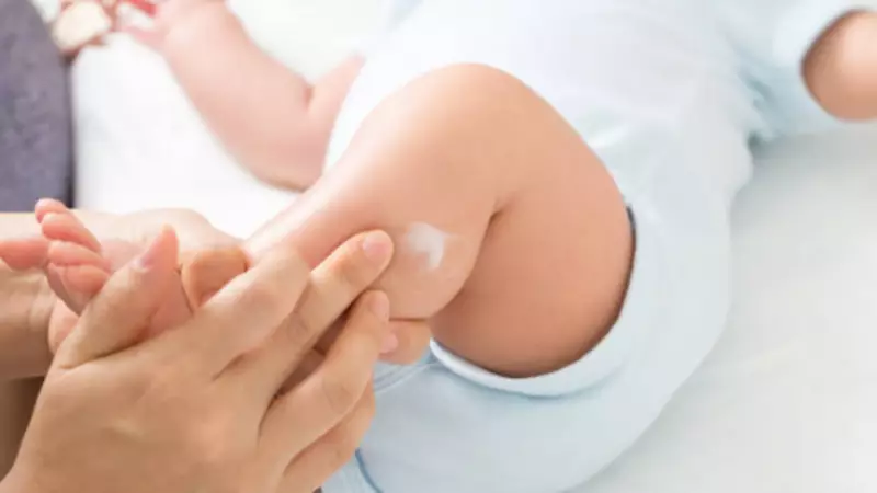 5 Dermatologist Tips to Protect Kids' Skin from Pollution Damage