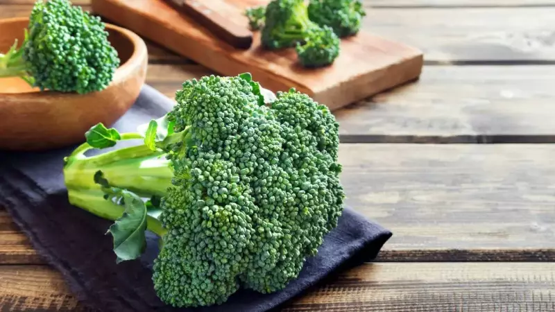 5 Nutrient-Rich Broccoli Alternatives for Healthier Indian Meals